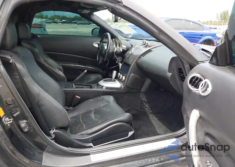 2006 Nissan 350Z Touring z USA, uszkodzony, nr VIN JN1AZ36AX6M456832